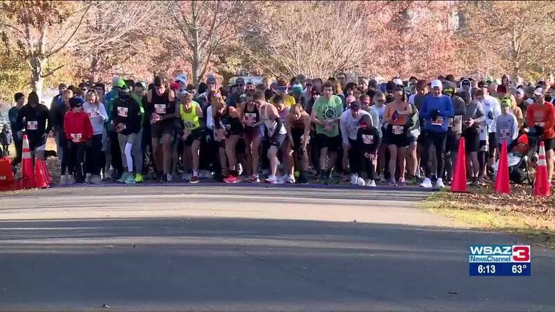 Participants run 5k Thanksgiving morning to benefit local animal shelter
