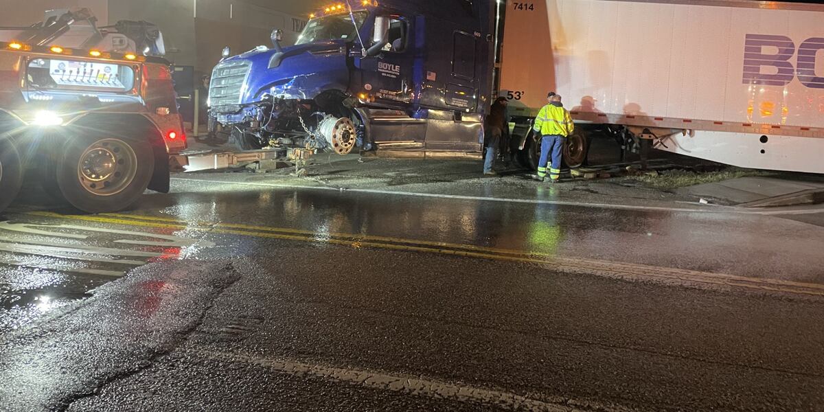 Pedestrian Killed by Semi Truck in Boyle Heights