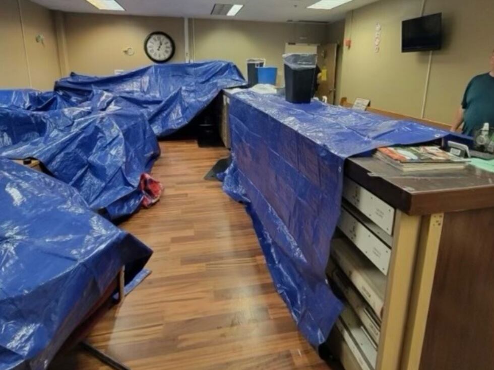 County Clerk Kristy Scraggs confirmed the courthouse has been shut down, until further notice.